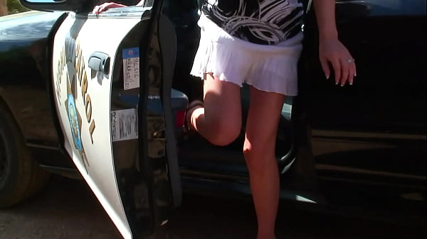 Slut blonde milf fucked in outdoor